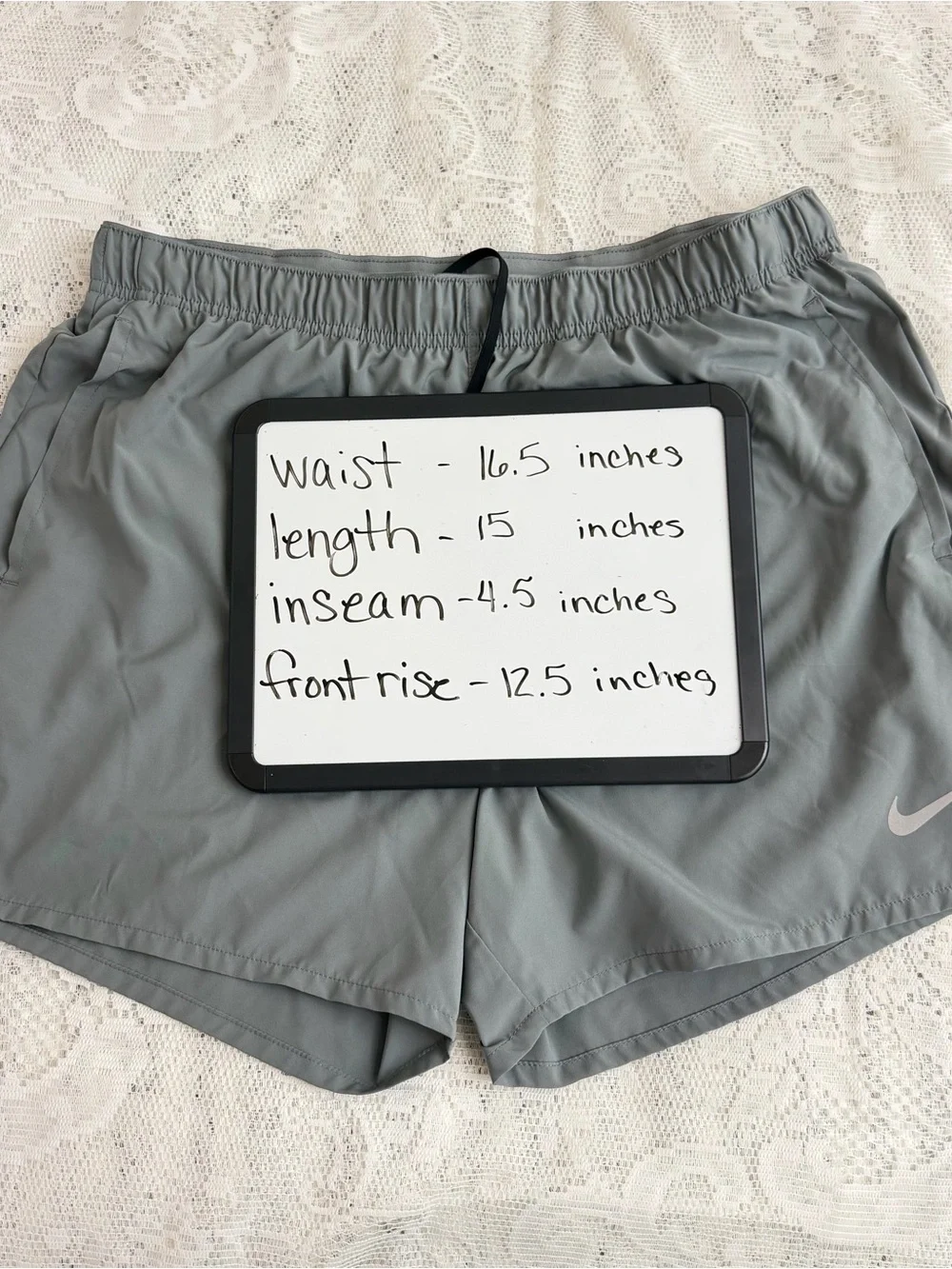 Grey Women’s Nike Dry Fit Size Large Shorts